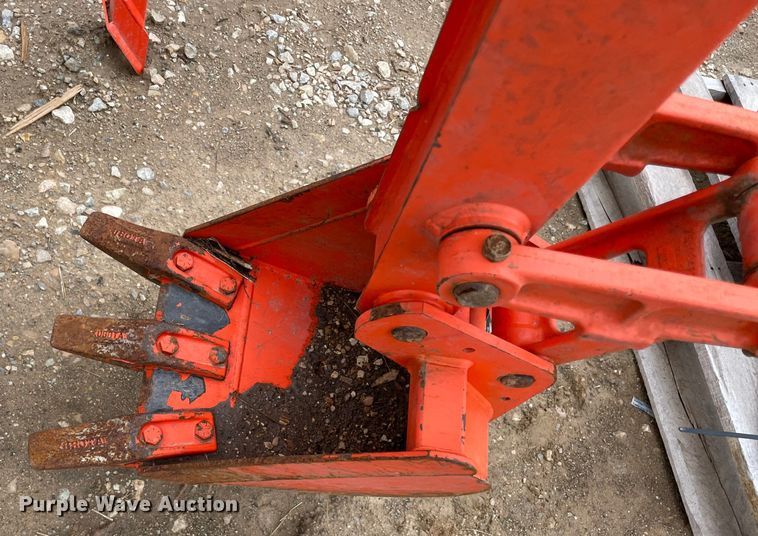 image for item MM9402 2006 Kubota BX24D  tractor