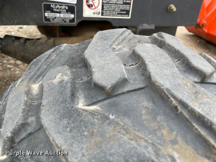 image for item MM9402 2006 Kubota BX24D  tractor