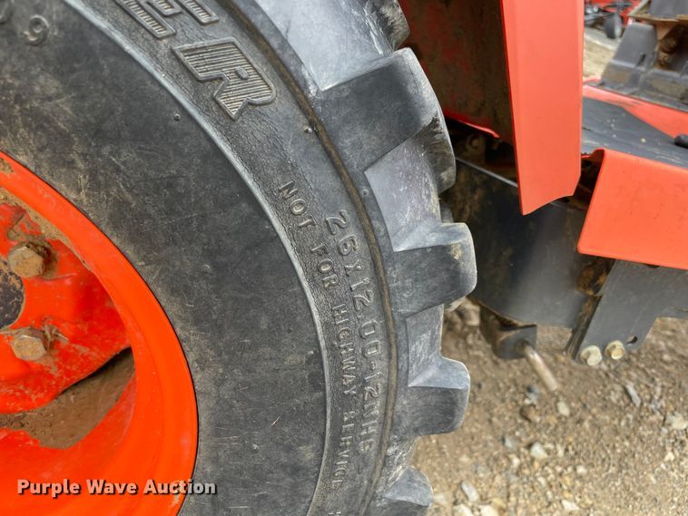 image for item MM9402 2006 Kubota BX24D  tractor