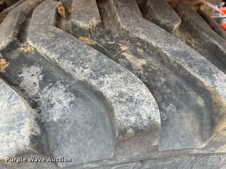 image for item MM9402 2006 Kubota BX24D  tractor