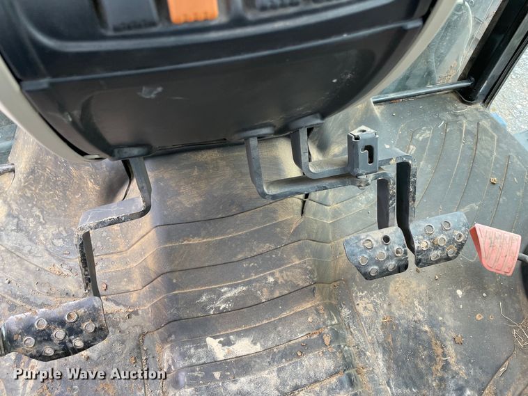 image for item MM9403 2016 Massey Ferguson 4710  MFWD tractor