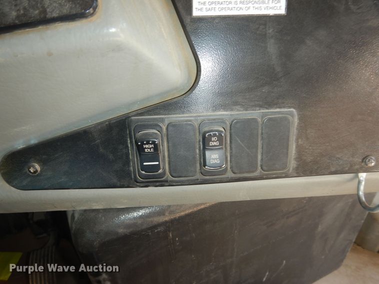 image for item DK1745 2008 Blue Bird Vision  school bus