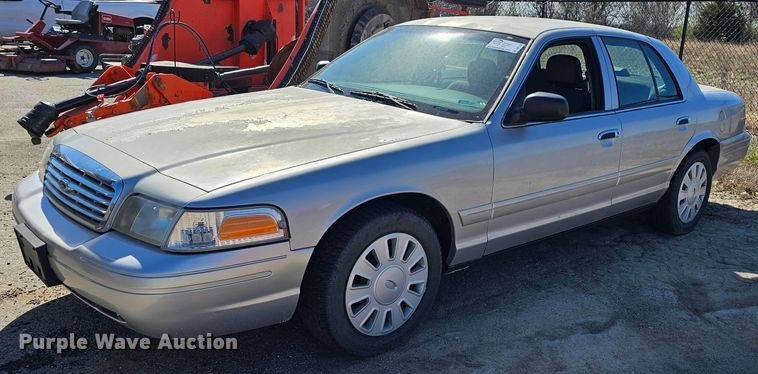image for item DK1750 2007 Ford Crown Victoria Police Interceptor