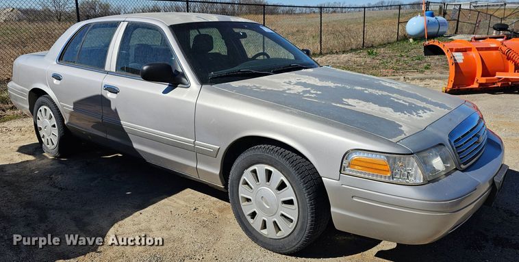 image for item DK1750 2007 Ford Crown Victoria Police Interceptor
