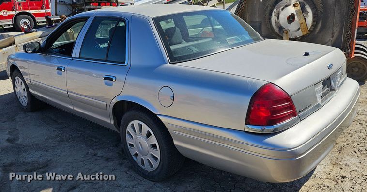 image for item DK1750 2007 Ford Crown Victoria Police Interceptor