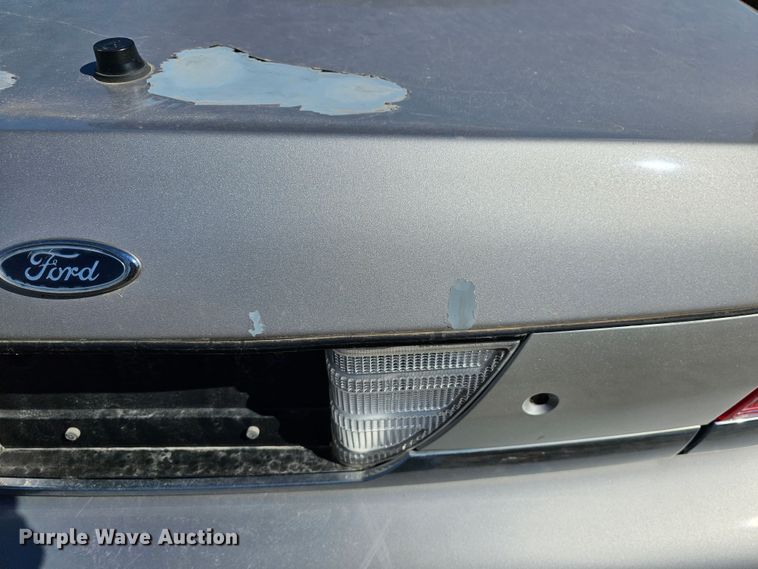 image for item DK1750 2007 Ford Crown Victoria Police Interceptor