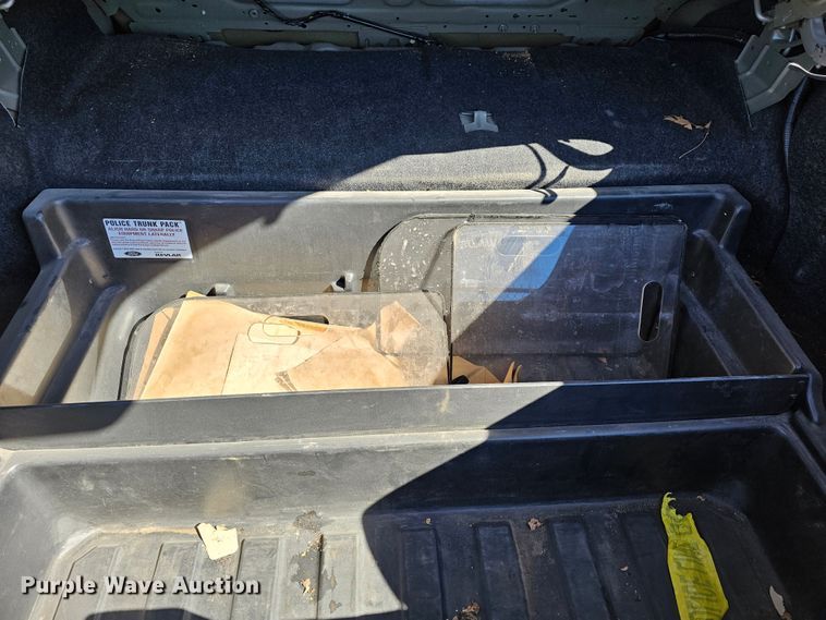 image for item DK1750 2007 Ford Crown Victoria Police Interceptor