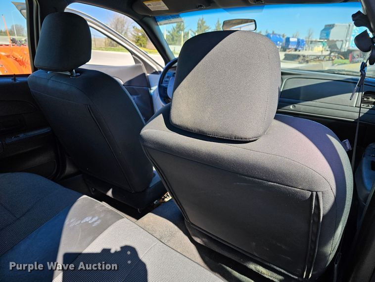 image for item DK1750 2007 Ford Crown Victoria Police Interceptor