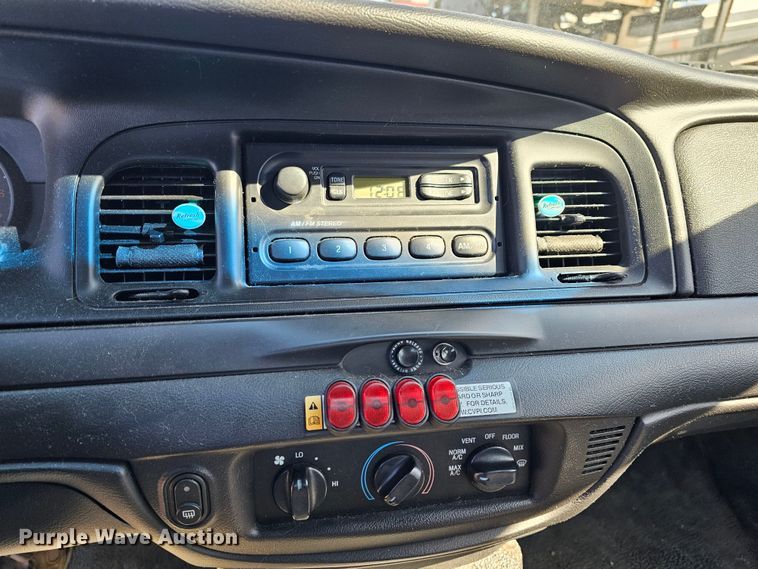 image for item DK1750 2007 Ford Crown Victoria Police Interceptor