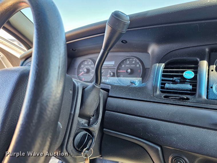 image for item DK1750 2007 Ford Crown Victoria Police Interceptor