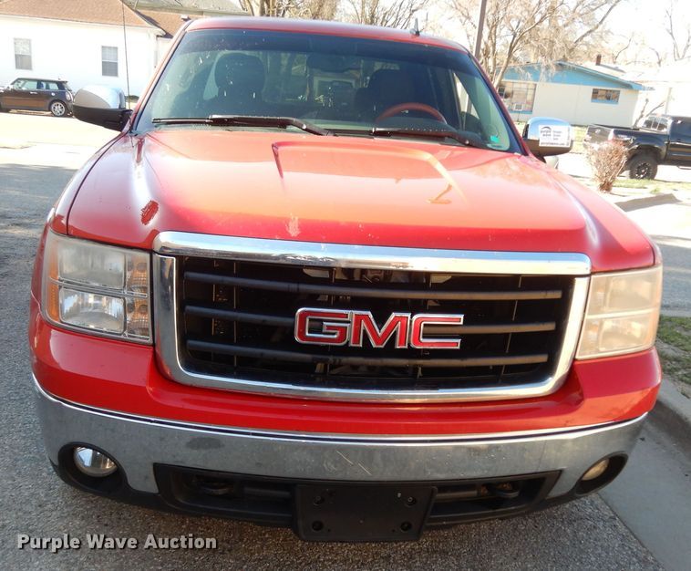 image for item DK1762 2008 GMC Sierra 1500  Ext. Cab pickup truck