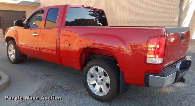 image for item DK1762 2008 GMC Sierra 1500  Ext. Cab pickup truck