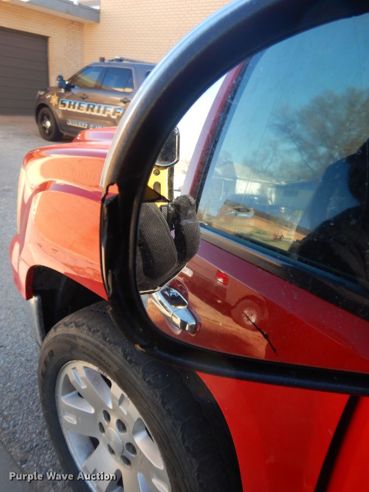 image for item DK1762 2008 GMC Sierra 1500  Ext. Cab pickup truck