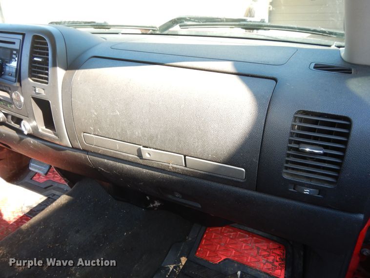 image for item DK1762 2008 GMC Sierra 1500  Ext. Cab pickup truck