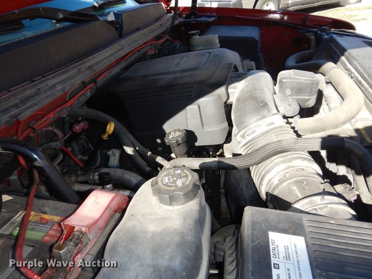 image for item DK1762 2008 GMC Sierra 1500  Ext. Cab pickup truck