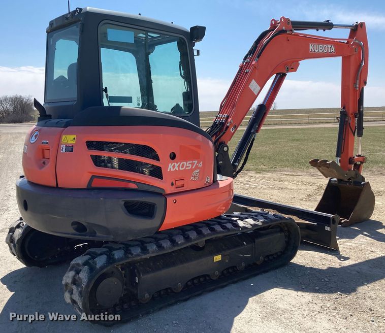 image for item DK1765 2016 Kubota KX057-4  mini excavator