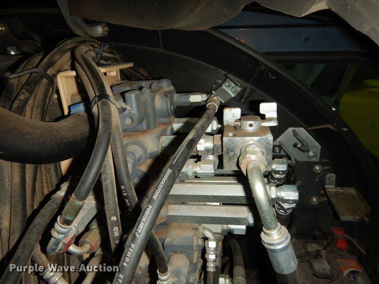 image for item DK1765 2016 Kubota KX057-4  mini excavator