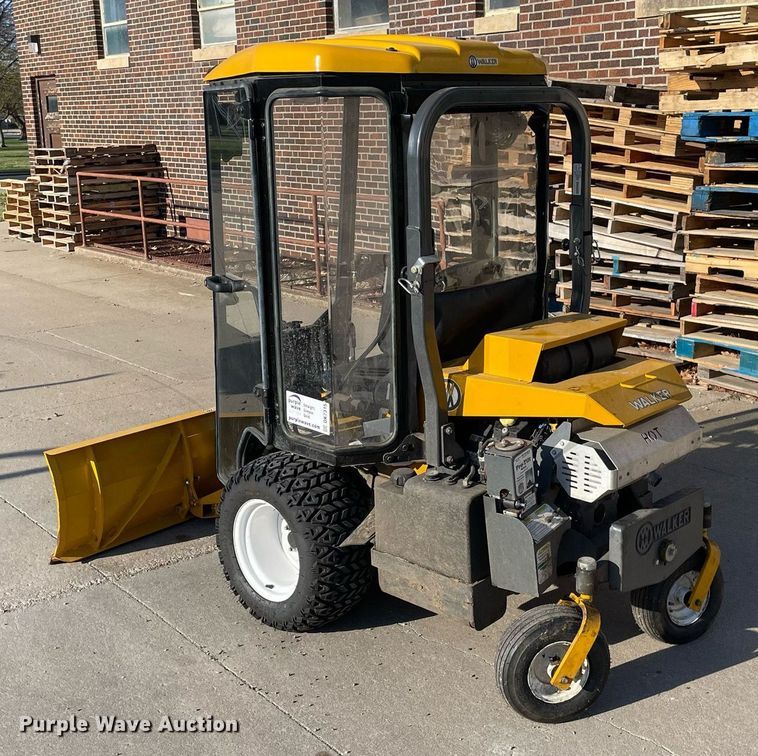 image for item DK7315 Walker H38I-16  ZTR lawn mower