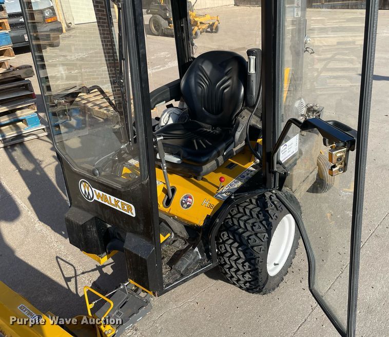 image for item DK7315 Walker H38I-16  ZTR lawn mower