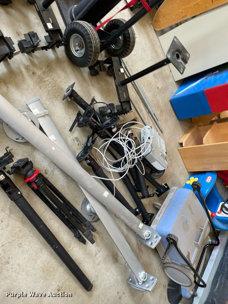 image for item DK7334 Office equipment