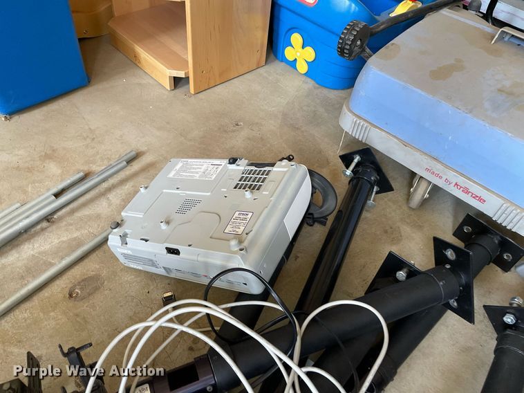 image for item DK7334 Office equipment