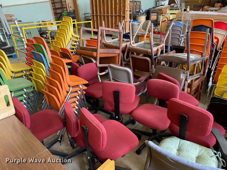 image for item DK7335 Approximately 100 chairs