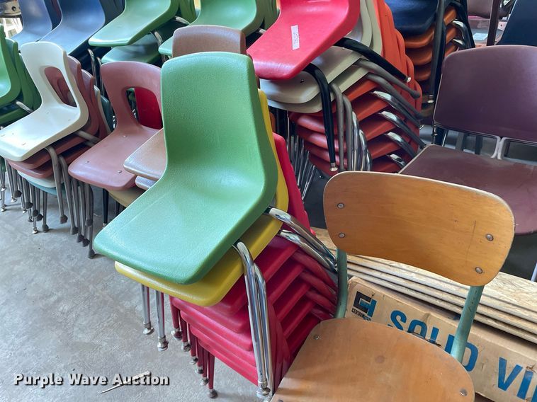 image for item DK7335 Approximately 100 chairs