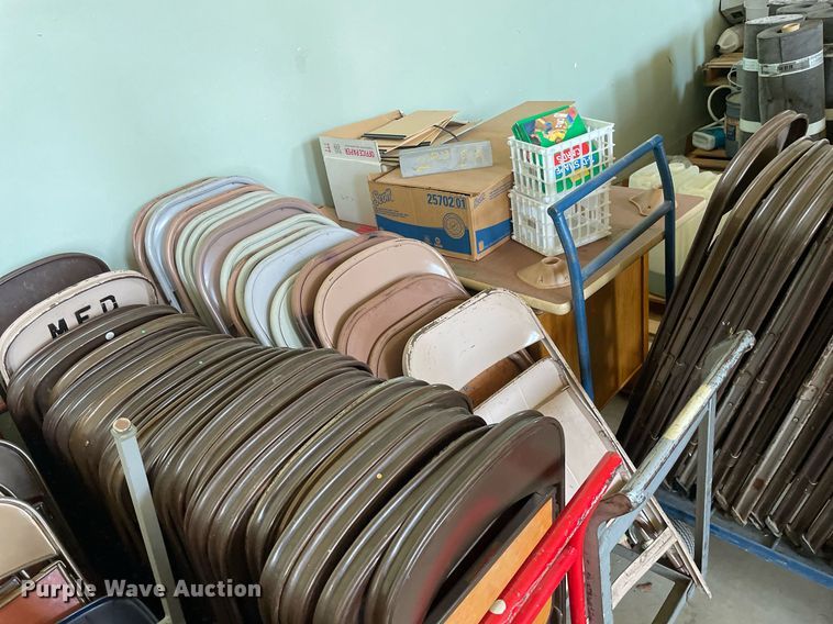 image for item DK7346 Approximately 240 chairs