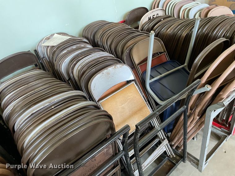 image for item DK7346 Approximately 240 chairs