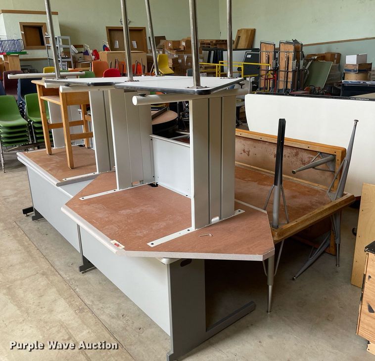 image for item DK7349 (12) tables