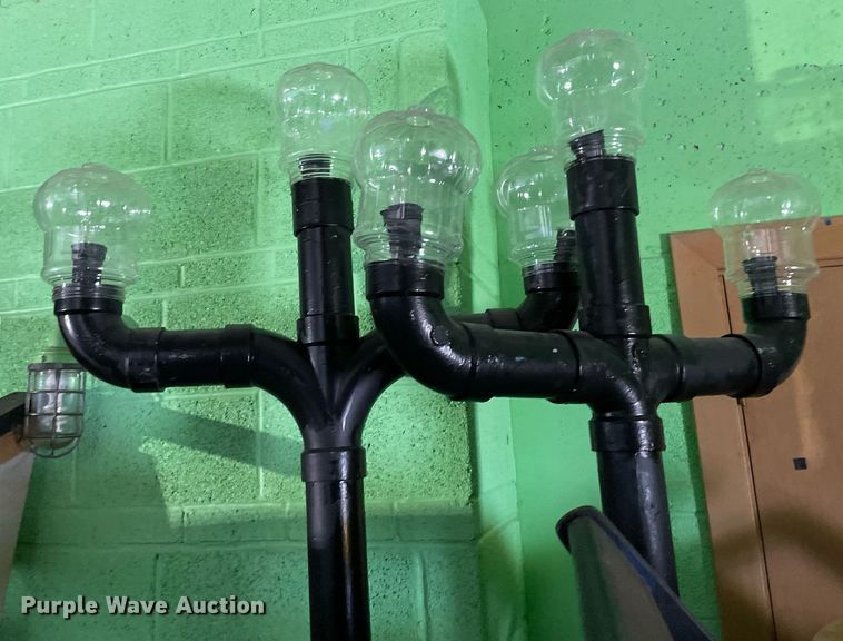 image for item DK7351 Stage props