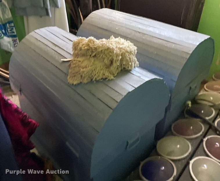 image for item DK7351 Stage props