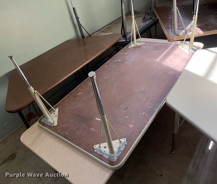 image for item DK7352 (13) tables