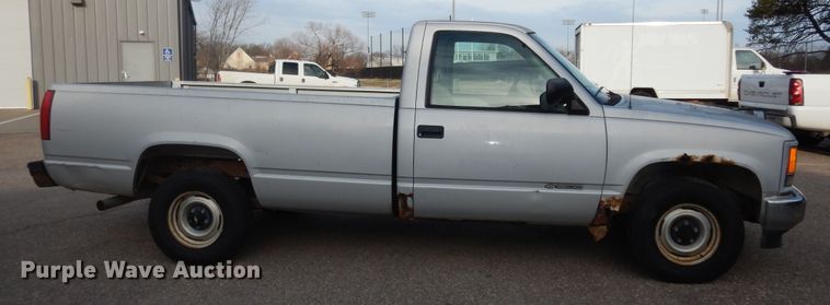 image for item DK7696 1994 Chevrolet C1500  pickup truck