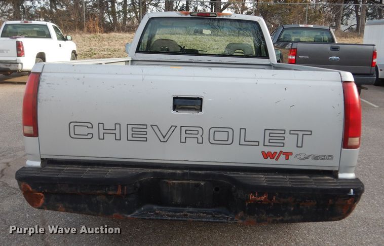 image for item DK7696 1994 Chevrolet C1500  pickup truck