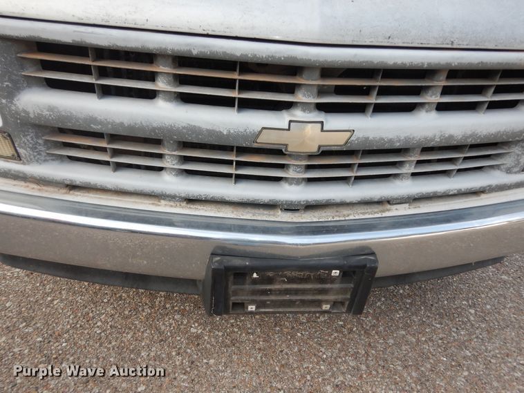 image for item DK7696 1994 Chevrolet C1500  pickup truck