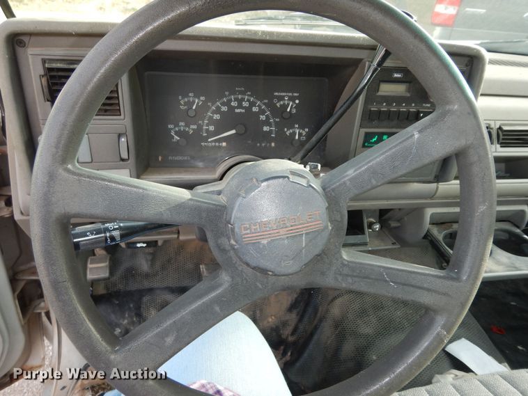 image for item DK7696 1994 Chevrolet C1500  pickup truck