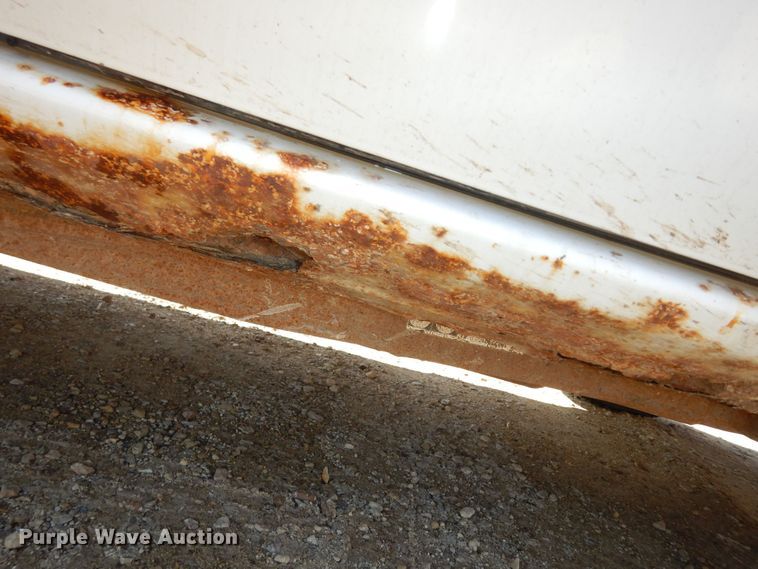 image for item DK7731 2005 Chevrolet Suburban 1500  SUV