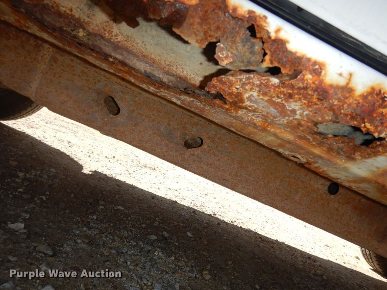 image for item DK7731 2005 Chevrolet Suburban 1500  SUV