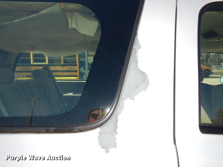 image for item DK7731 2005 Chevrolet Suburban 1500  SUV