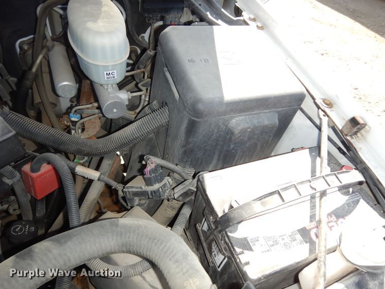 image for item DK7731 2005 Chevrolet Suburban 1500  SUV