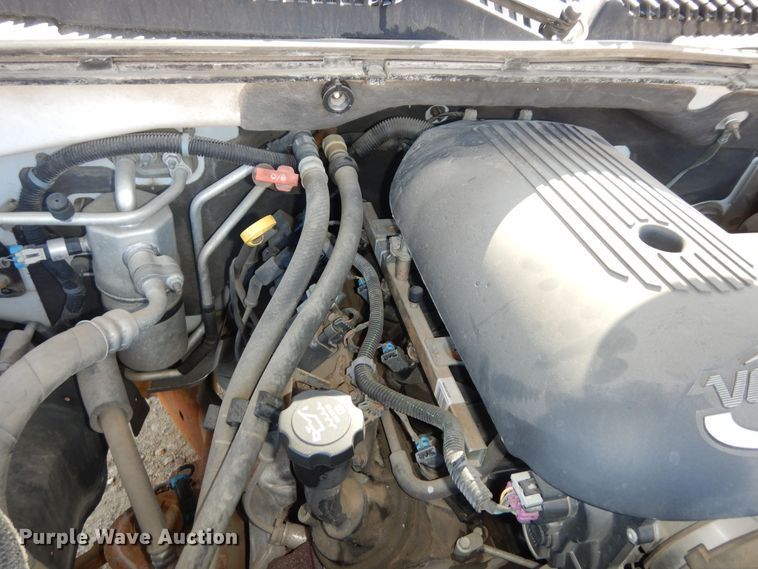 image for item DK7731 2005 Chevrolet Suburban 1500  SUV