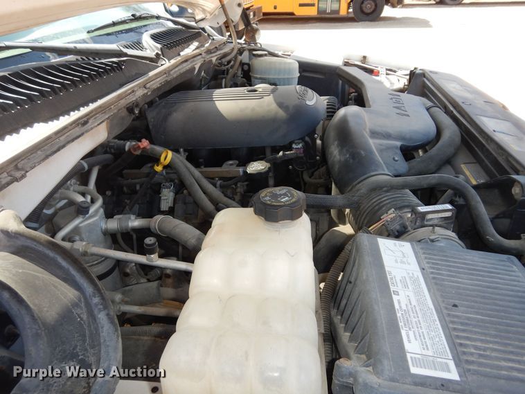 image for item DK7731 2005 Chevrolet Suburban 1500  SUV