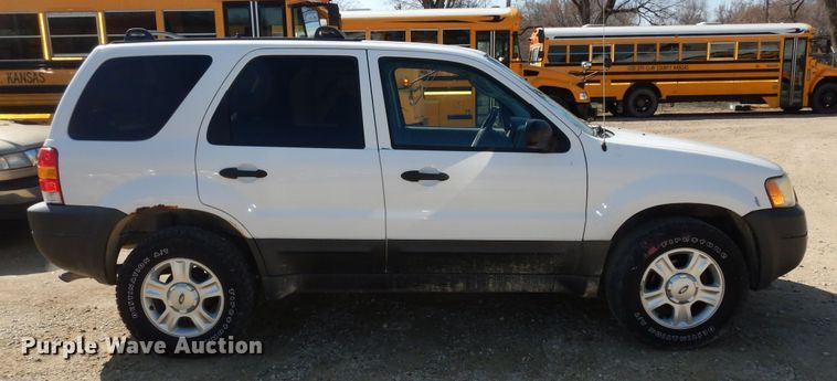 image for item DK7732 2003 Ford Escape XLT  SUV