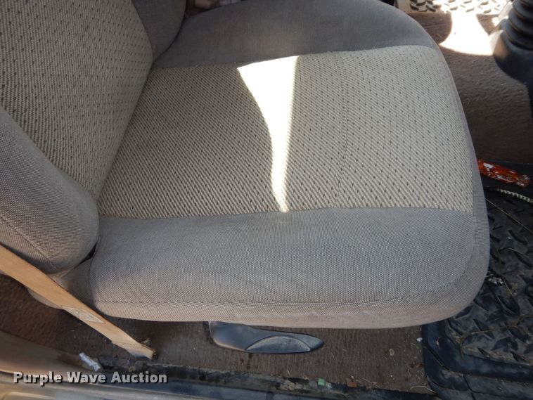 image for item DK7733 1999 Mazda B2500 SE  pickup truck