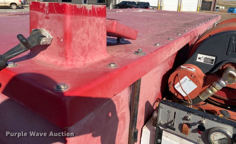 image for item DL7153 1993 American General M35A3  pumper fire truck