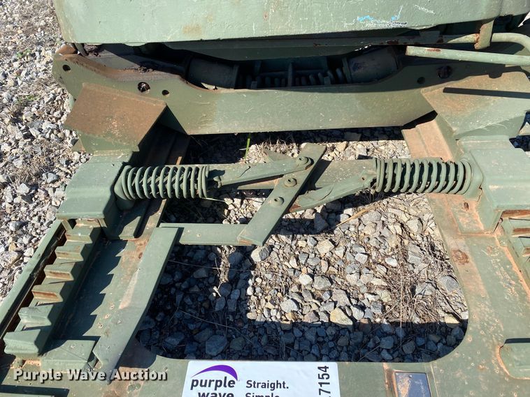 image for item DL7154 Holland  fifth wheel hitch