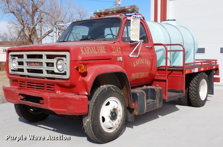 image for item DN6342 1985 GMC C7000  flatbed truck