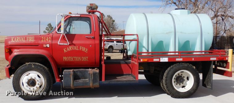 image for item DN6342 1985 GMC C7000  flatbed truck