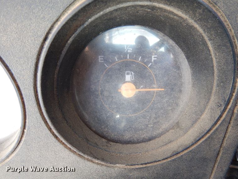 image for item DN6342 1985 GMC C7000  flatbed truck